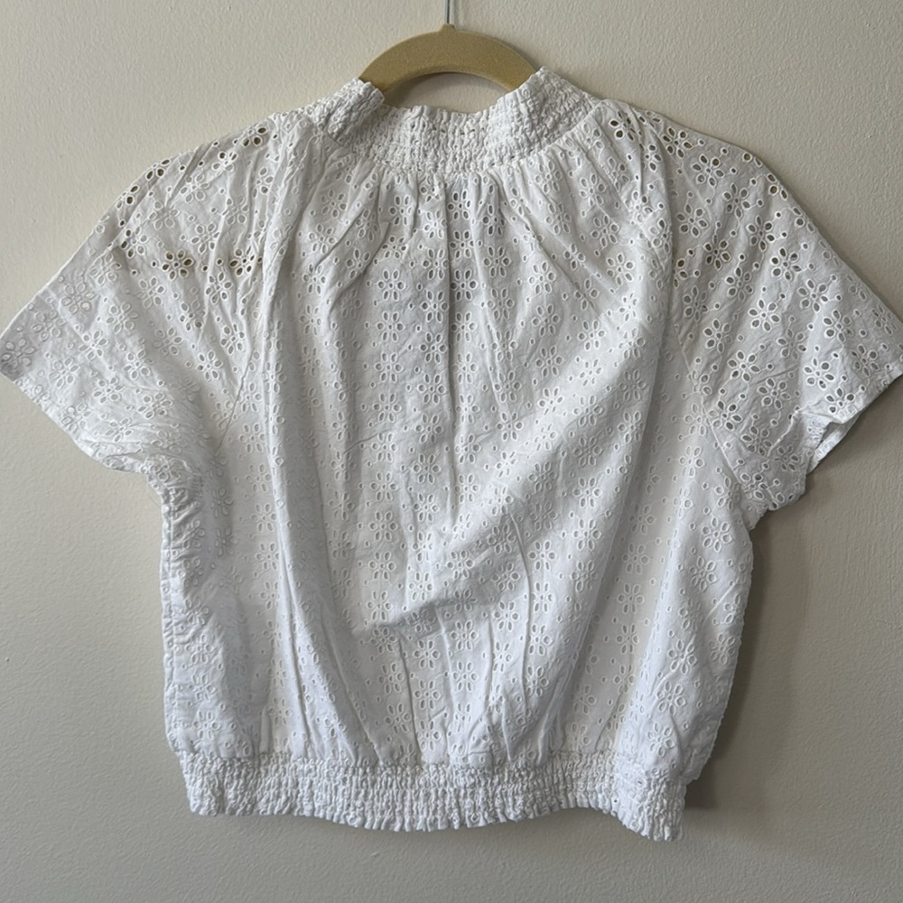Revolve Bobi Smocked Raglan Short Sleeve Top Eyelet White - Picture 5 of 7